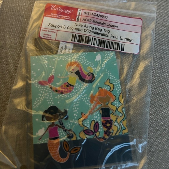 Thirty One NEW Take along bag tag, luggage, travel, mermaid print - Picture 3 of 6